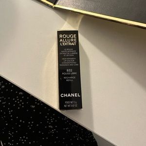 ROUGE ALLURE L'EXTRAIT - ❗️REFILL❗️shade 832